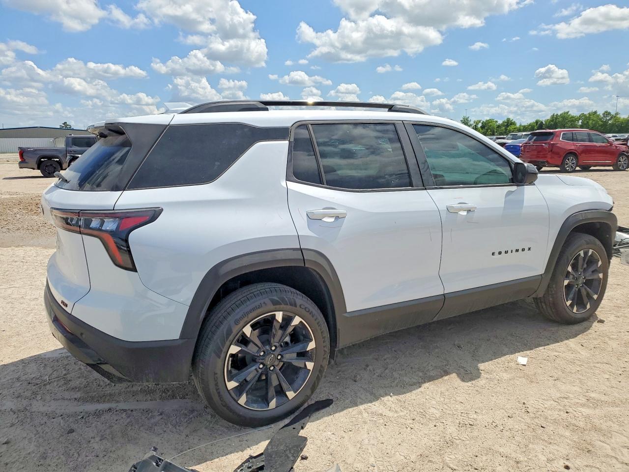 2026 Chevrolet Equinox Rs - Image 3