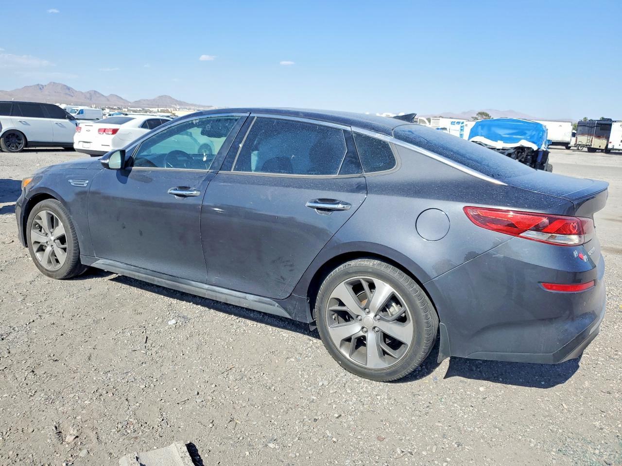 2019 Kia Optima S - Фото 2