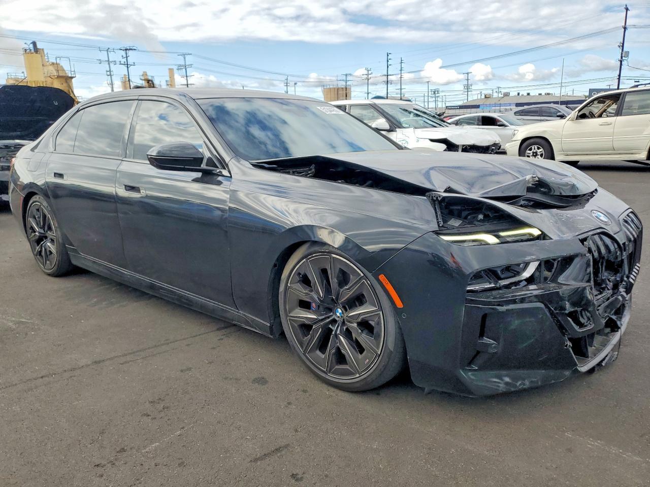 2023 BMW 740 I - Фото 4