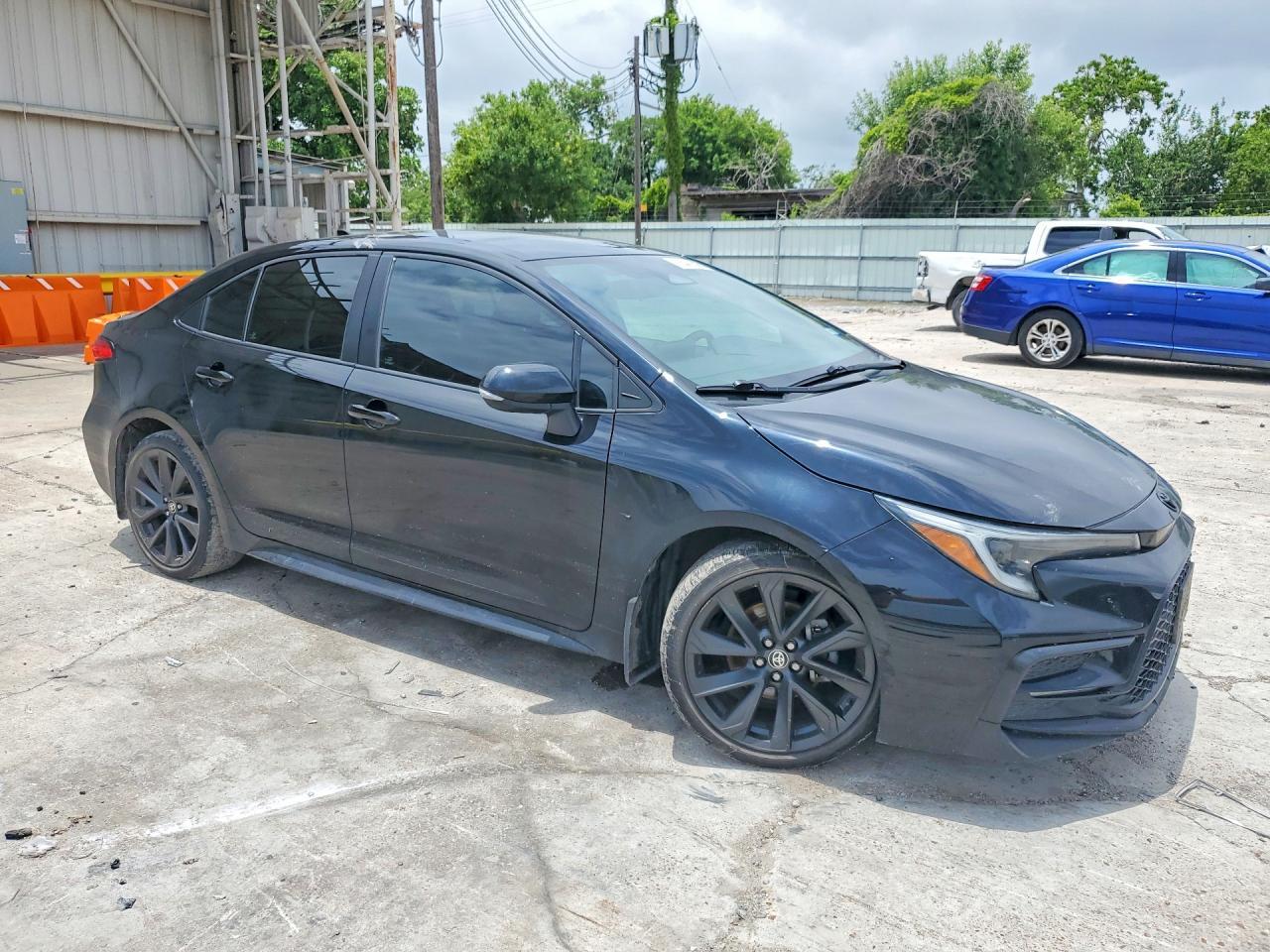 2023 Toyota Corolla Se - Фото 4