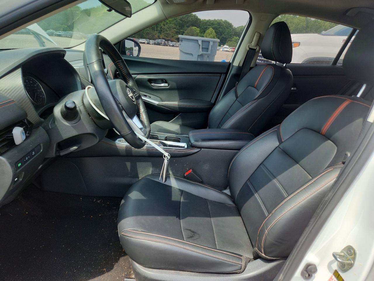 2025 Nissan Sentra Sr - Image 7