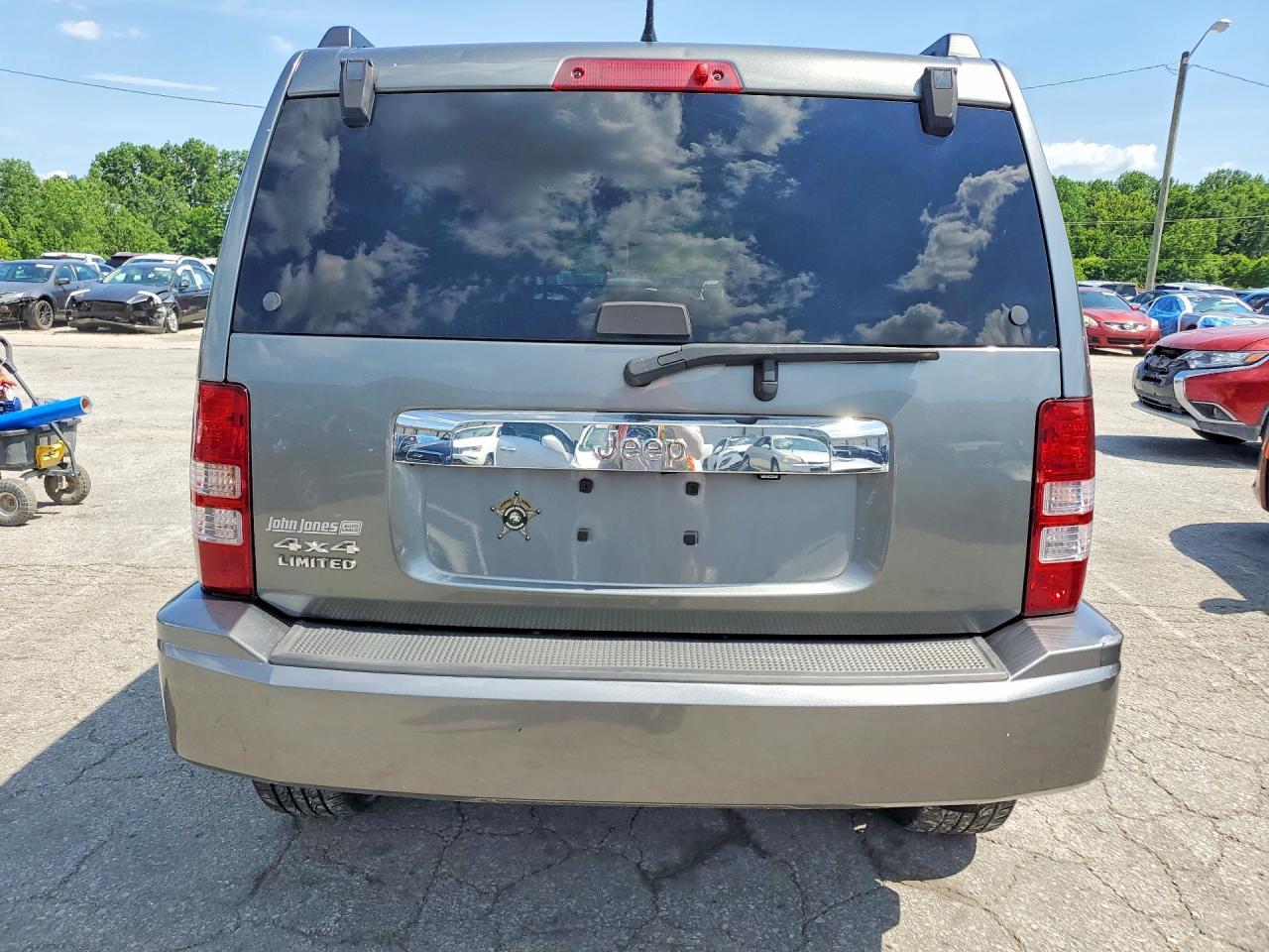 2012 Jeep Liberty Jet - Image 6