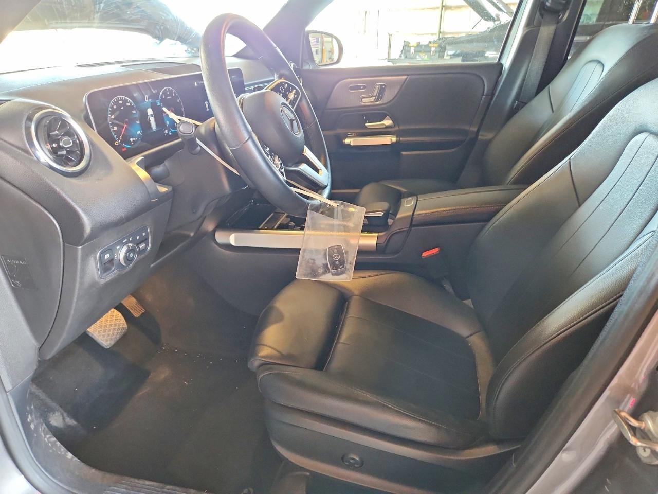 2021 Mercedes-Benz Glb 250 - Фото 7