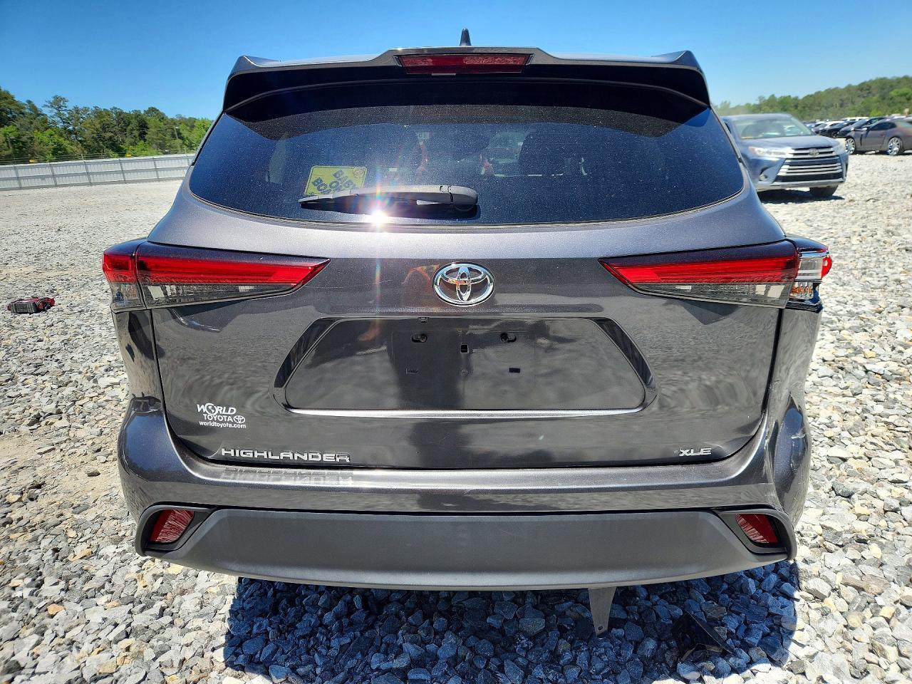 2021 Toyota Highlander Xle - Image 6