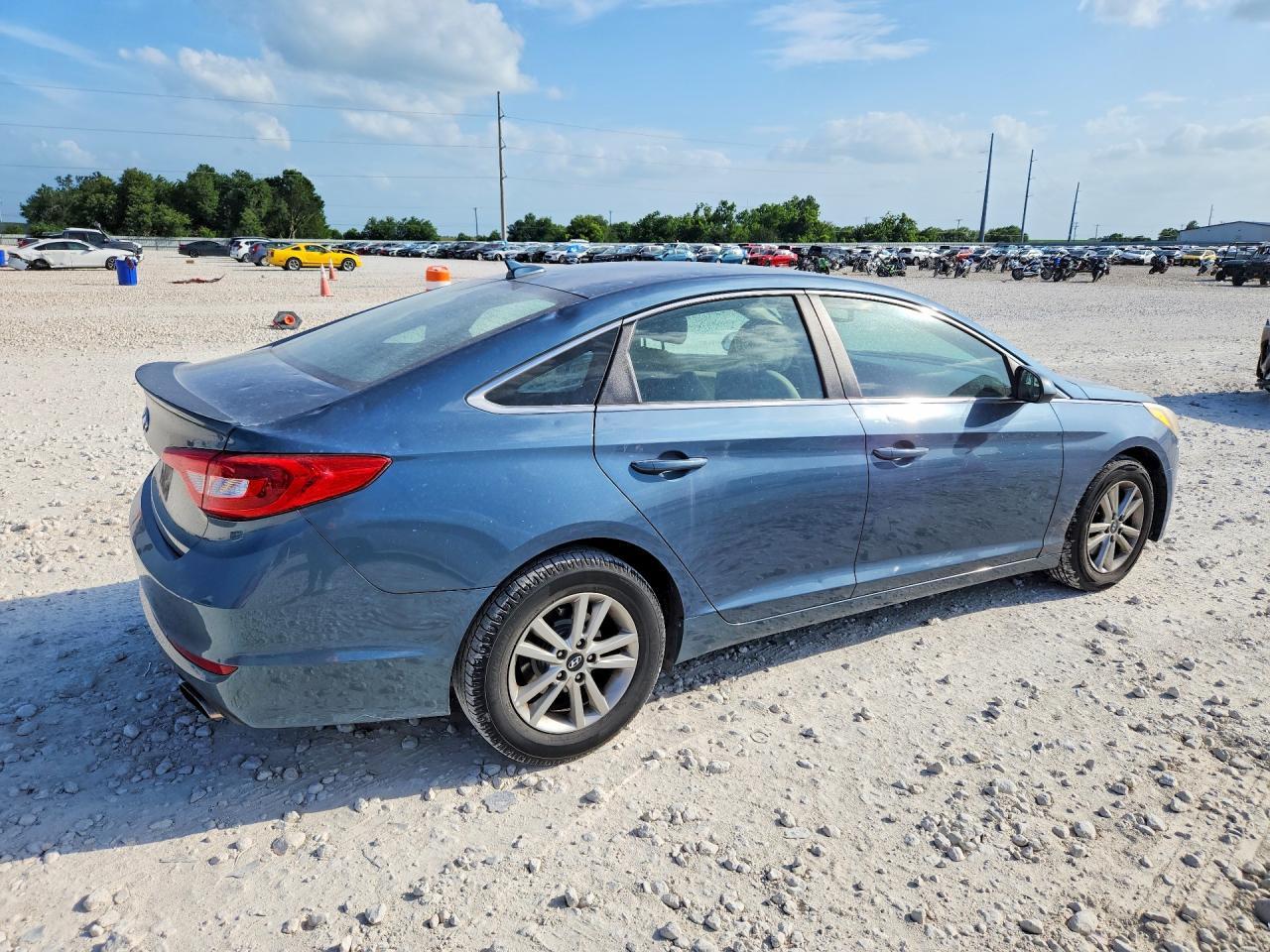 2017 Hyundai Sonata Se - Фото 3