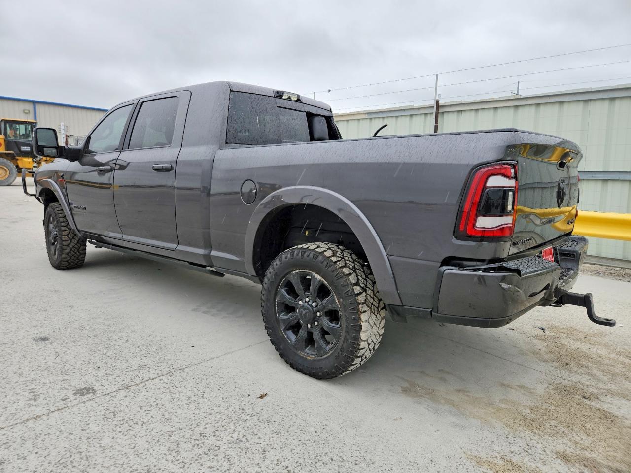 2024 Ram 2500 Limited - Фото 2