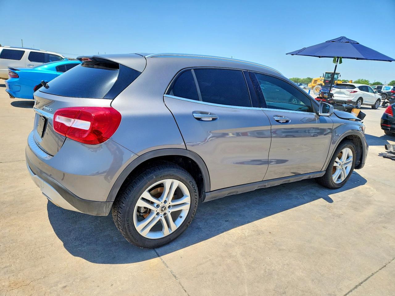 2019 Mercedes-Benz Gla 250 4Matic - Image 3
