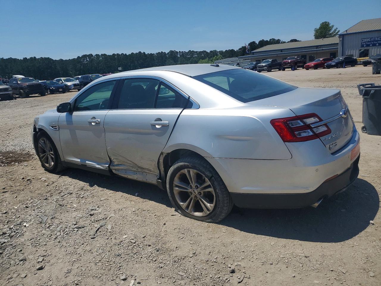 2015 Ford Taurus Sel - Image 2
