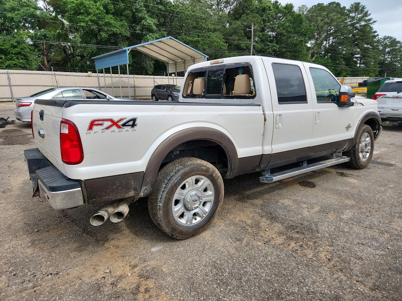 2016 Ford F250 Super Duty - Image 3