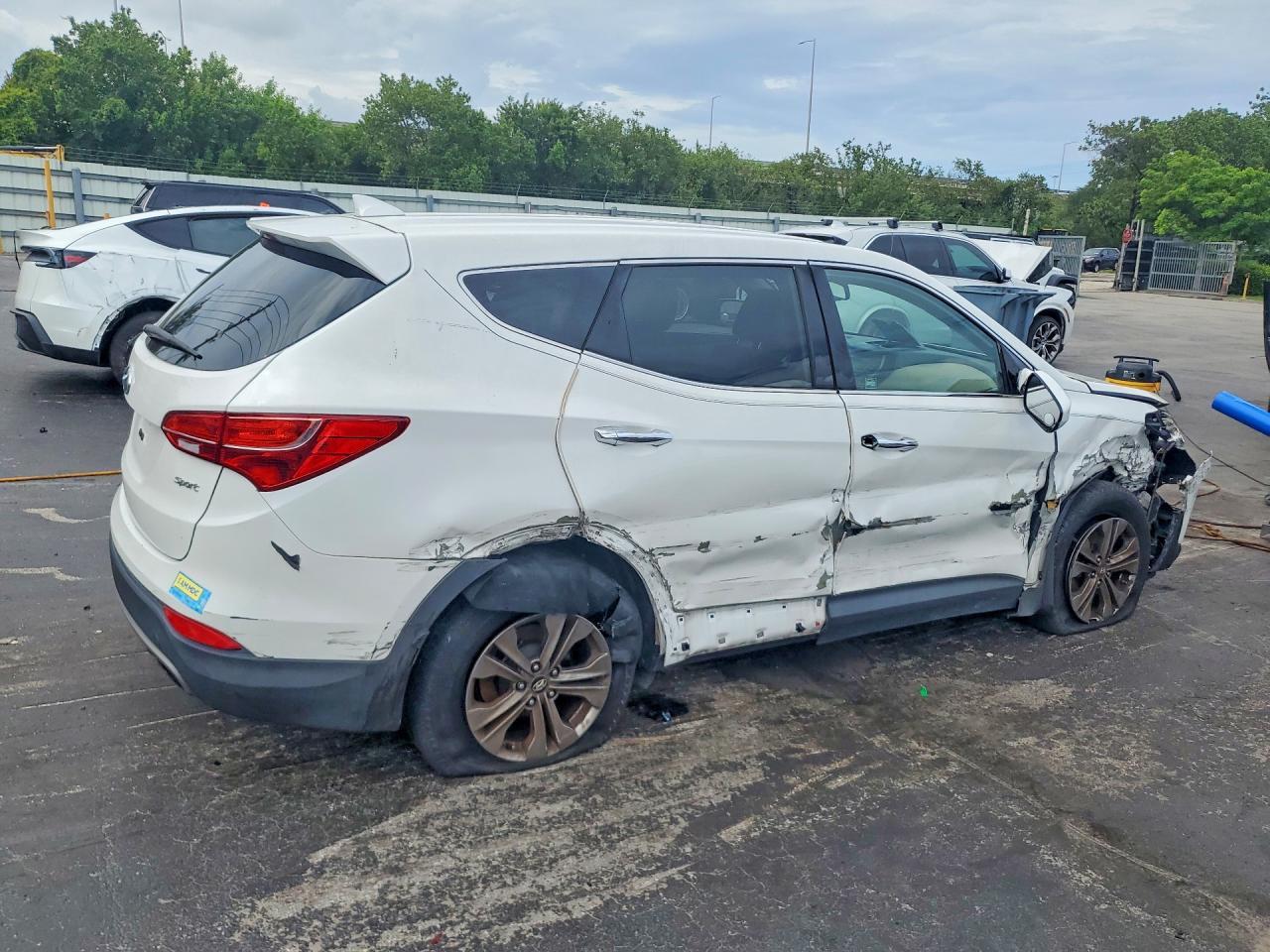 2013 Hyundai Santa Fe Sport 2.4L - Фото 3