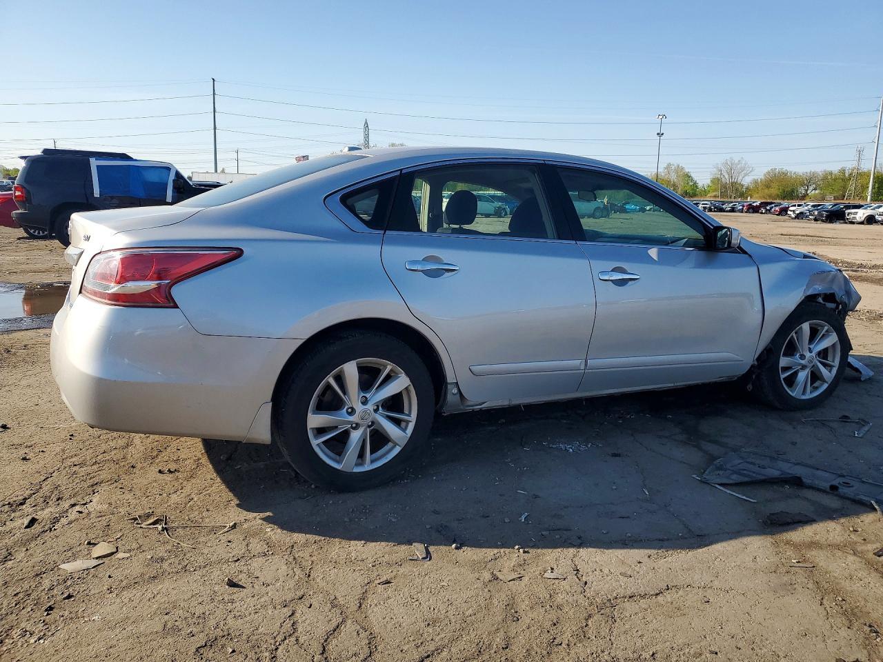 2013 Nissan Altima 2.5 - Image 3