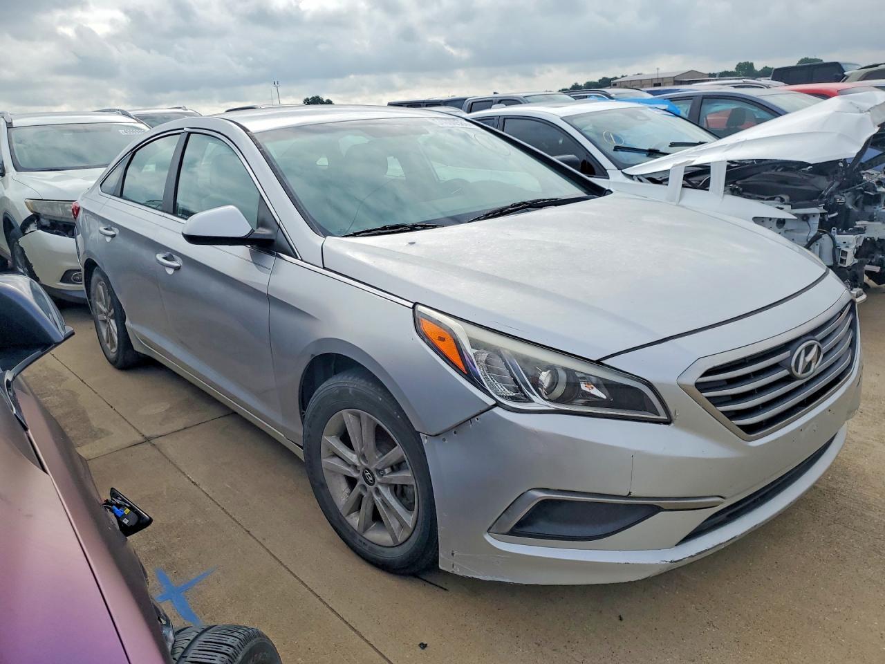 2016 Hyundai Sonata - Фото 6