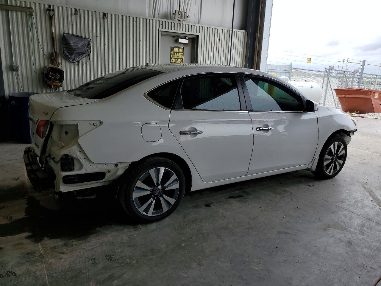 2019 Nissan Sentra Sv - Фото 3