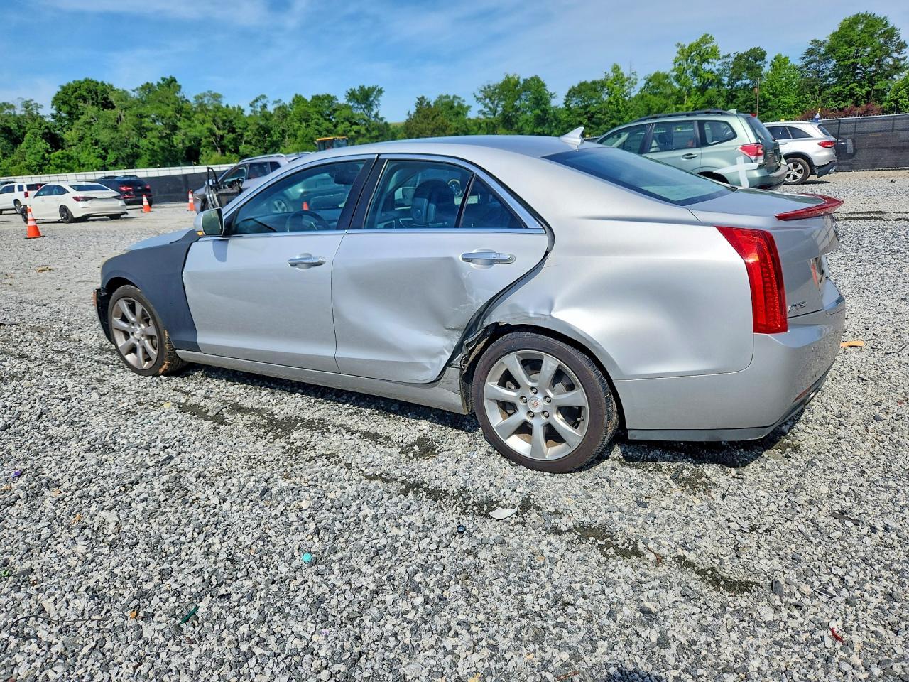 2013 Cadillac Ats Luxury - Image 2