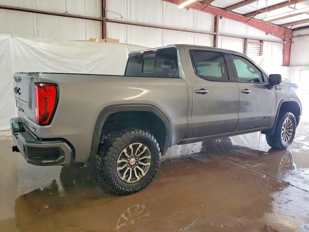 2021 GMC Sierra K1500 At4 - Фото 3