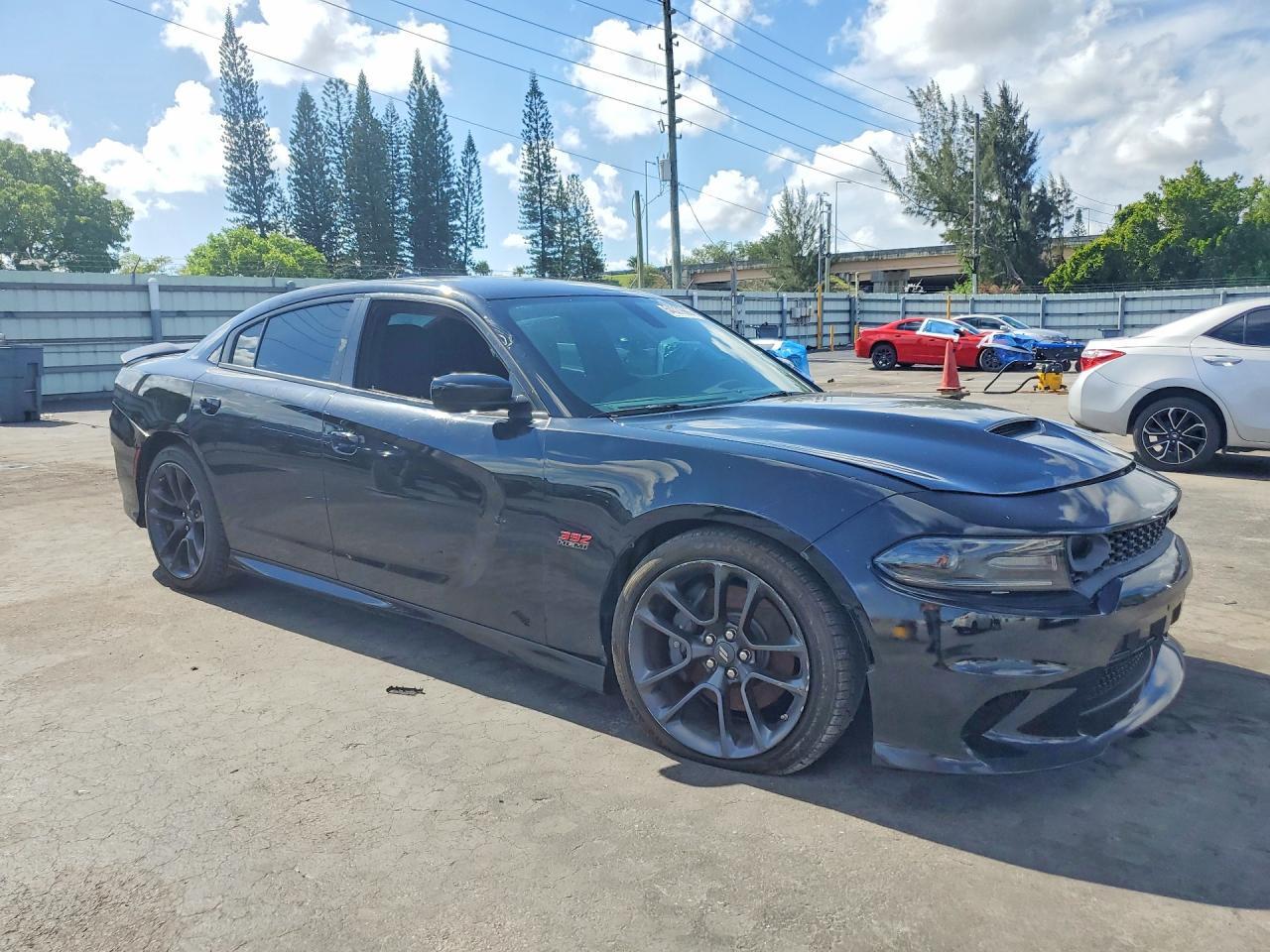 2021 Dodge Charger Scat Pack - Image 4