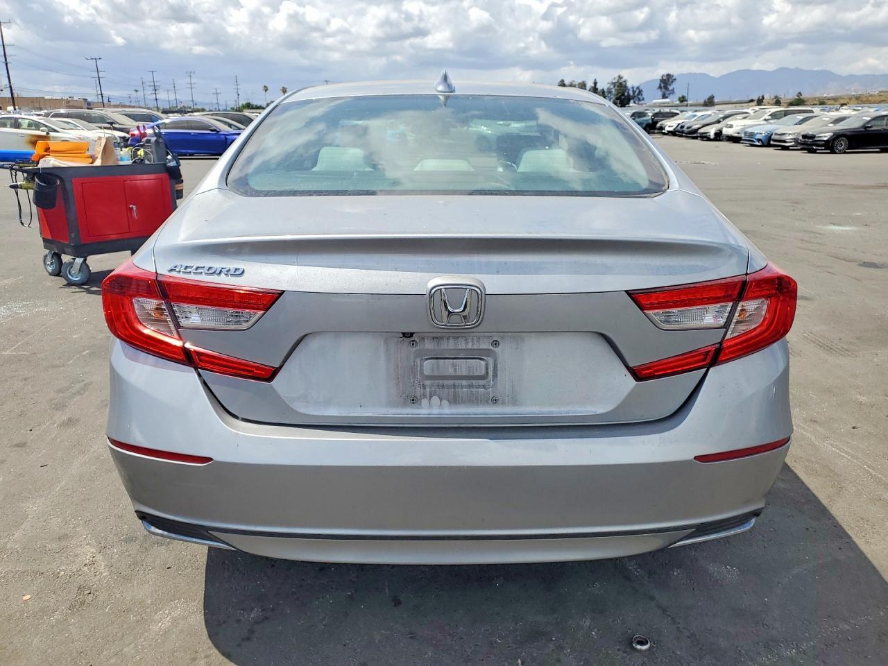 2019 Honda Accord Lx - Фото 6