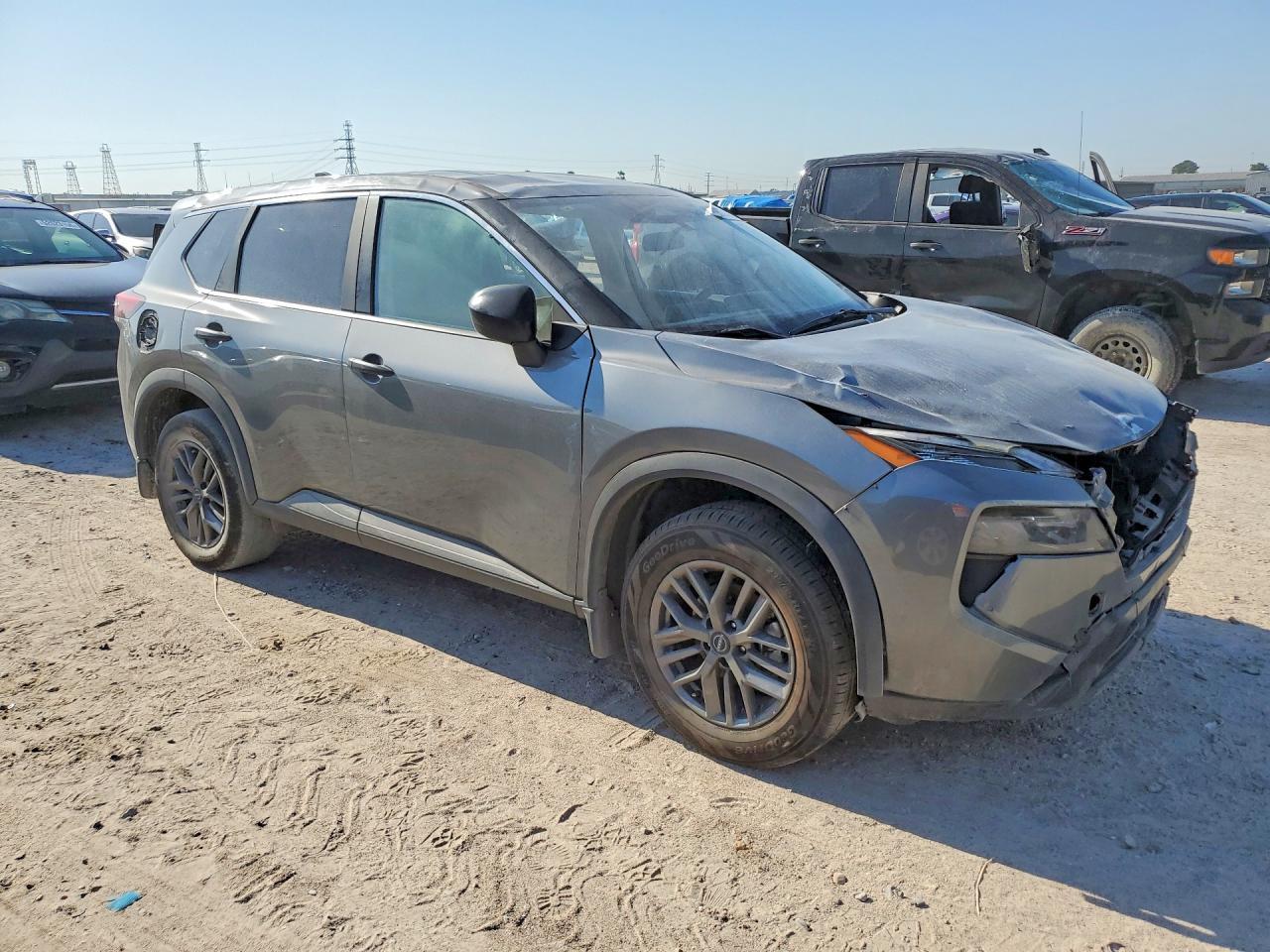2025 Nissan Rogue S - Фото 4
