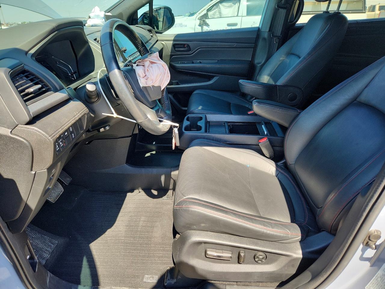 2024 Honda Odyssey Sport - Image 7