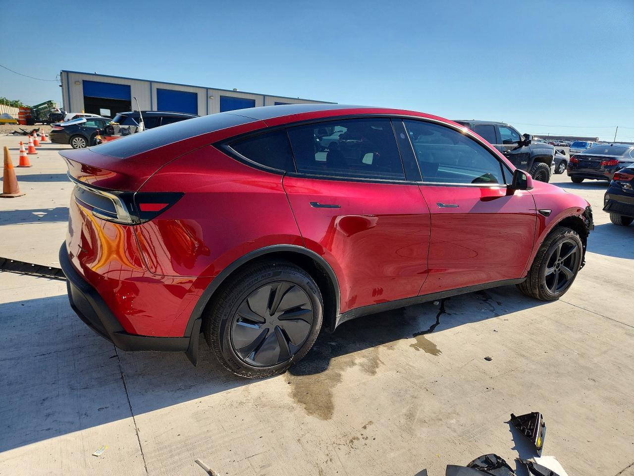 2026 Tesla Model Y - Фото 3