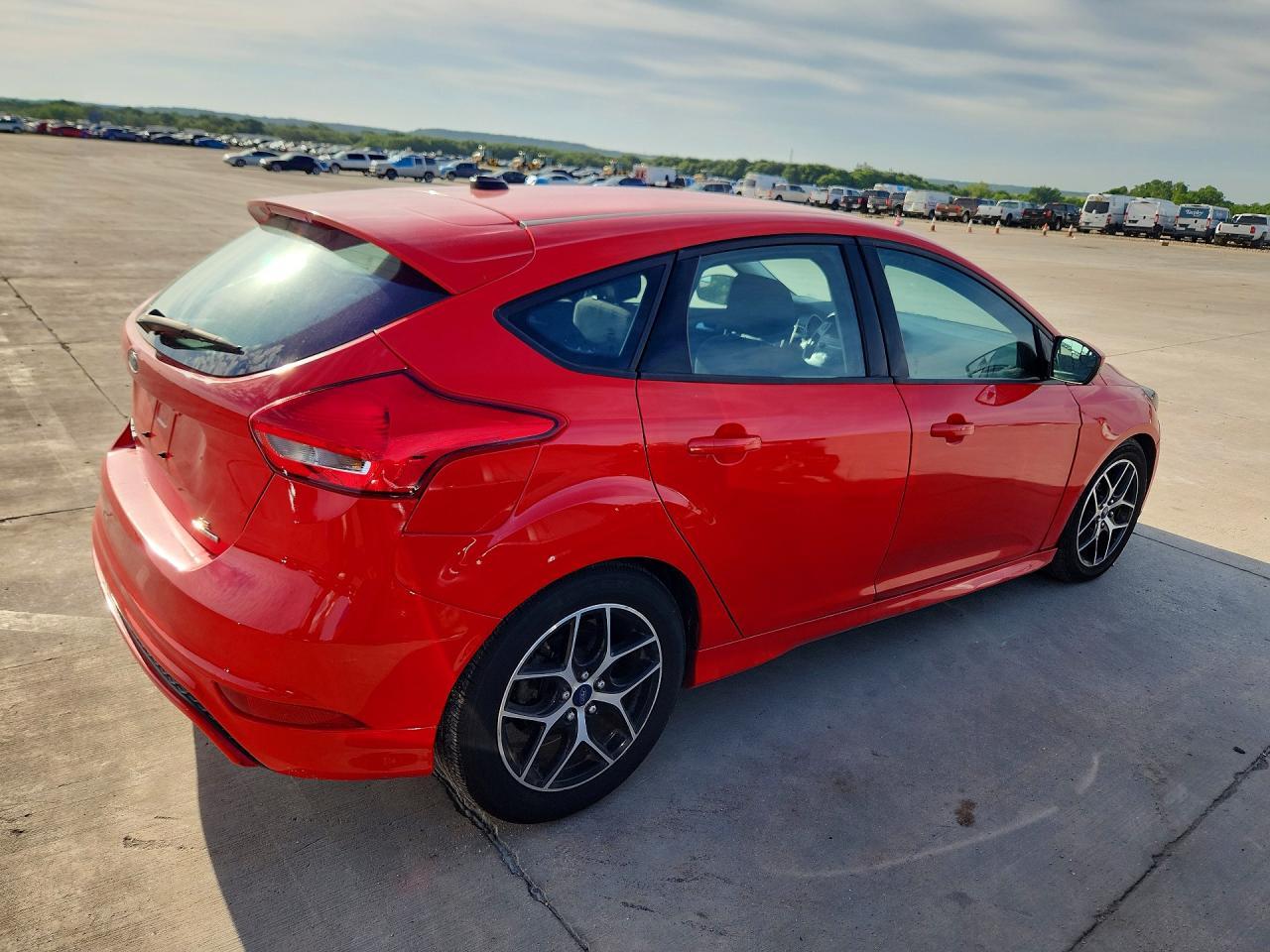 2015 Ford Focus Se - Фото 3