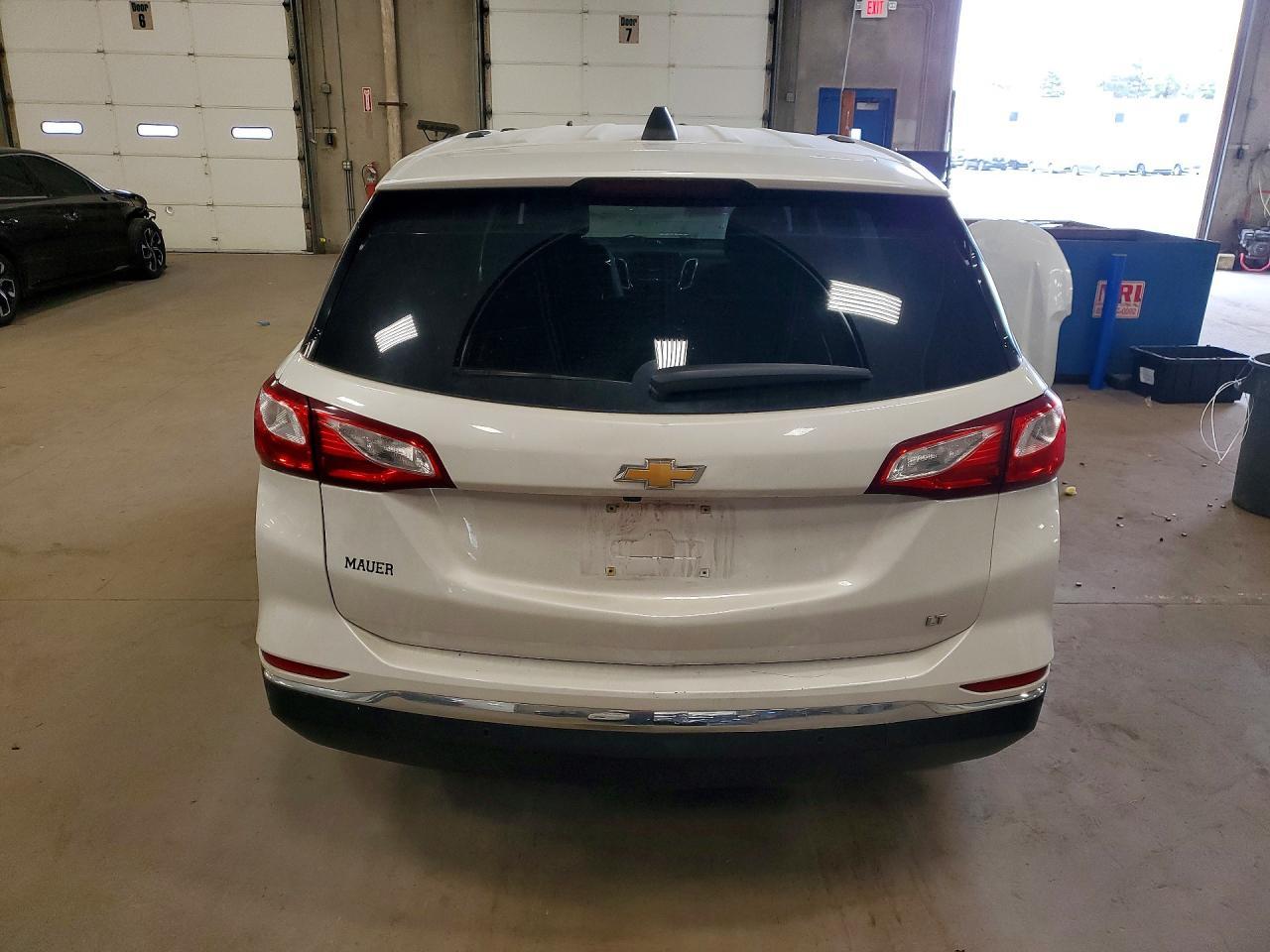 2018 Chevrolet Equinox Lt - Image 6