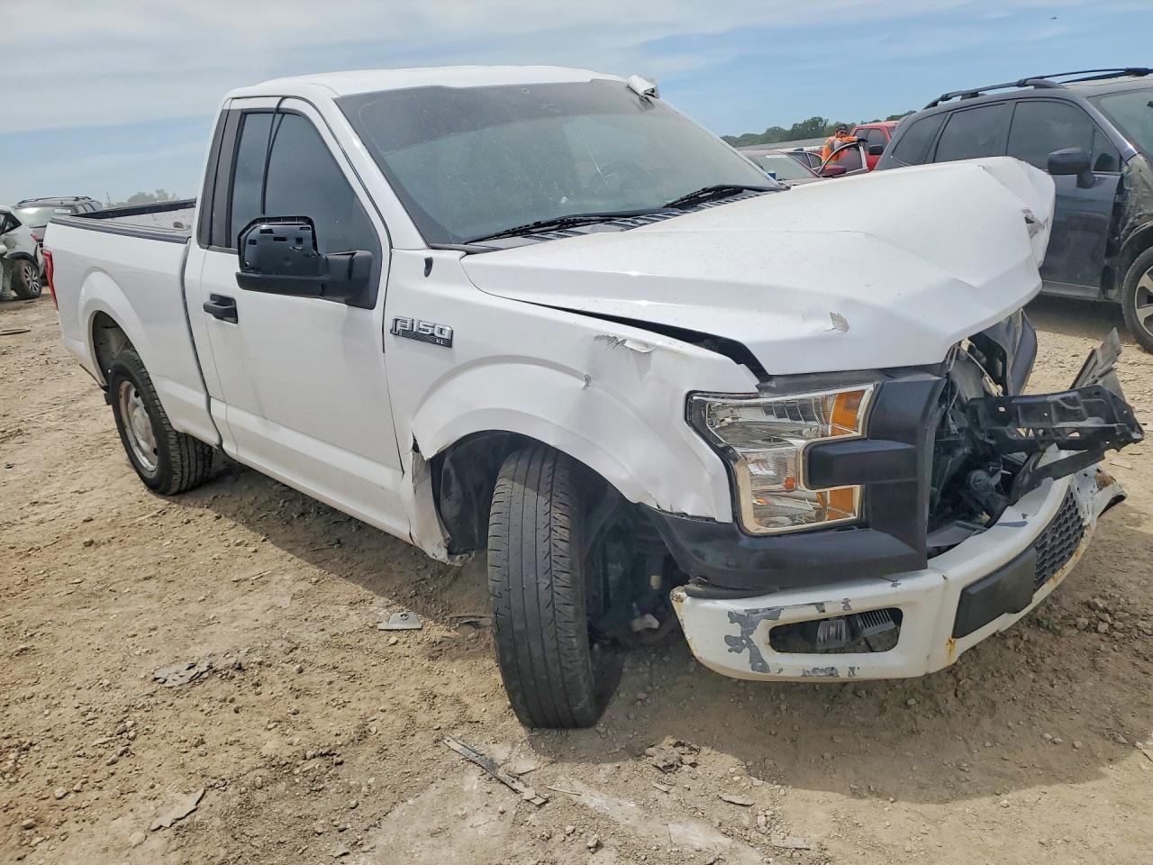 2016 Ford F150 - Фото 4