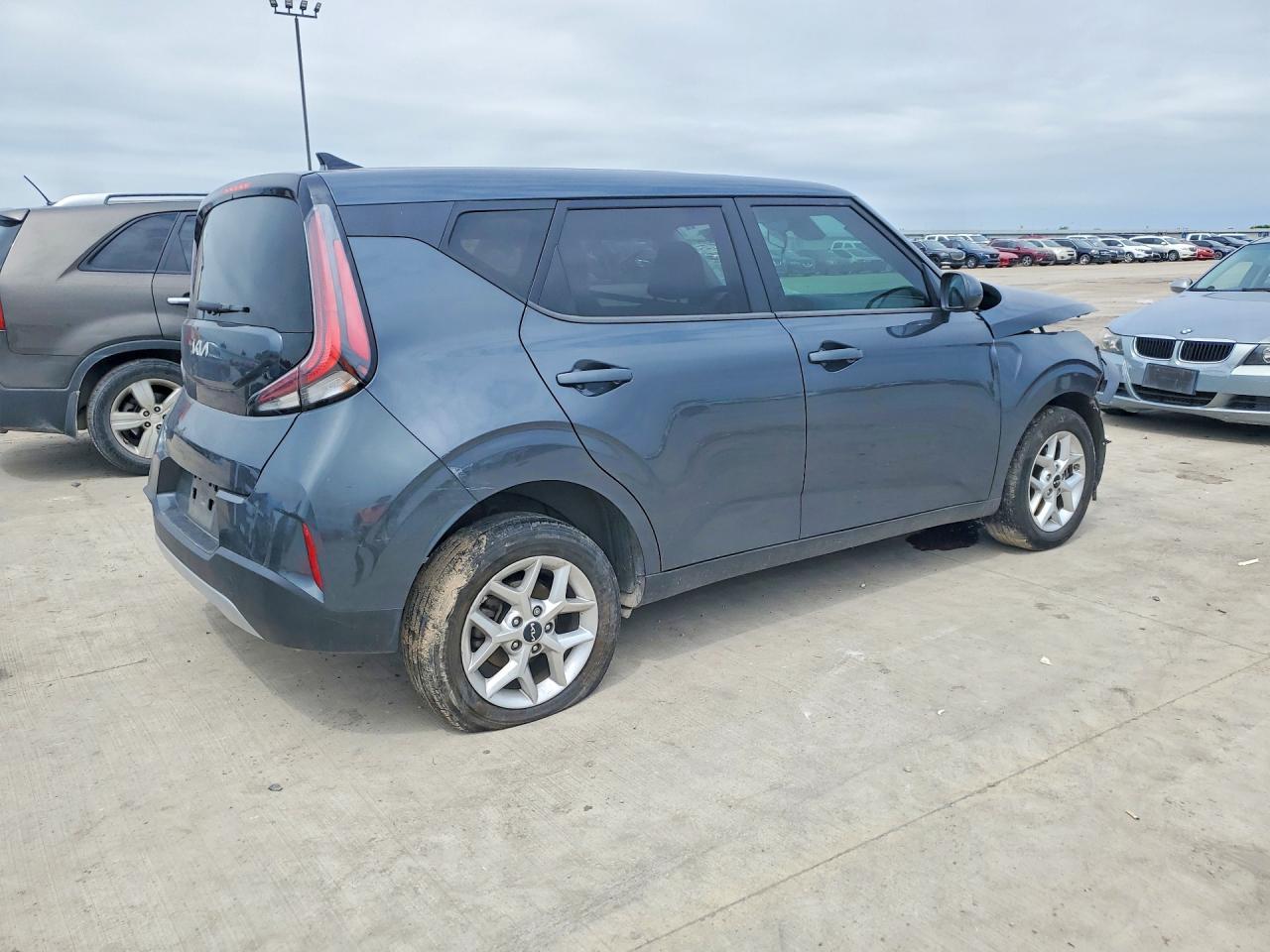2023 Kia Soul Lx - Фото 3