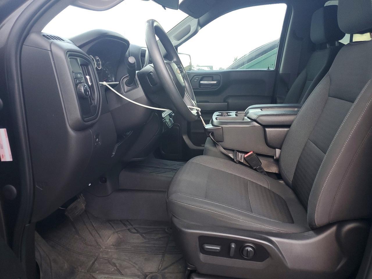 2022 Chevrolet Silverado Ltd C1500 Custom - Фото 7