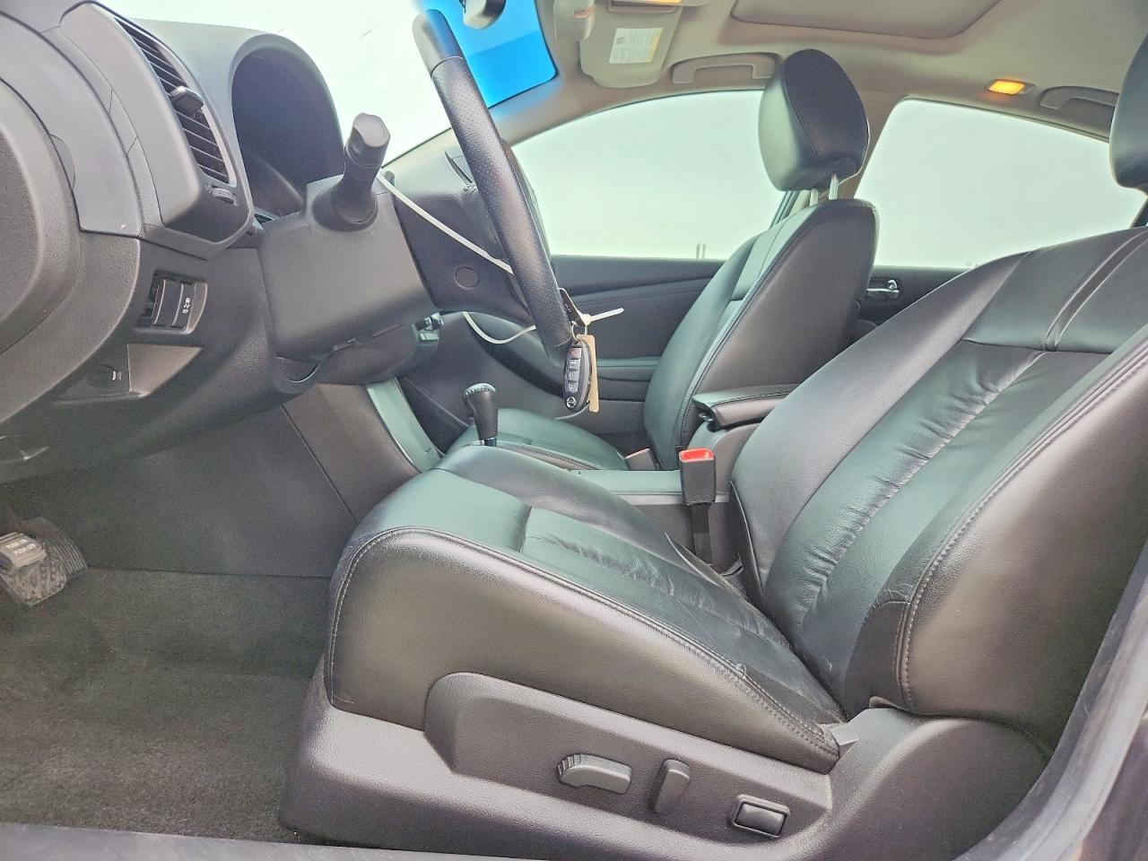 2011 Nissan Altima Sr - Image 7