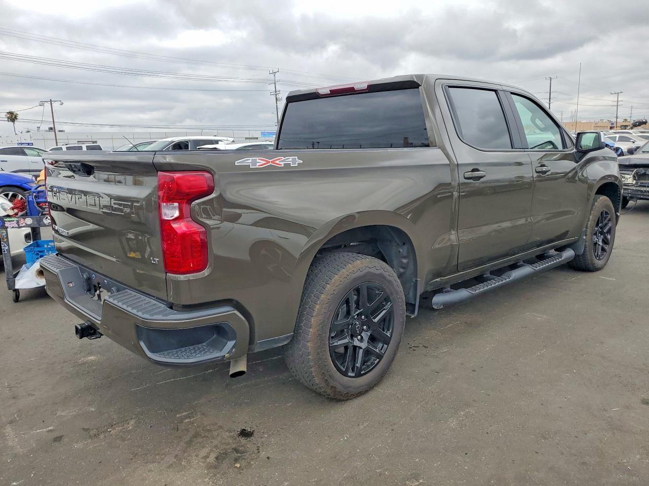 2023 Chevrolet Silverado K1500 Lt - Image 3