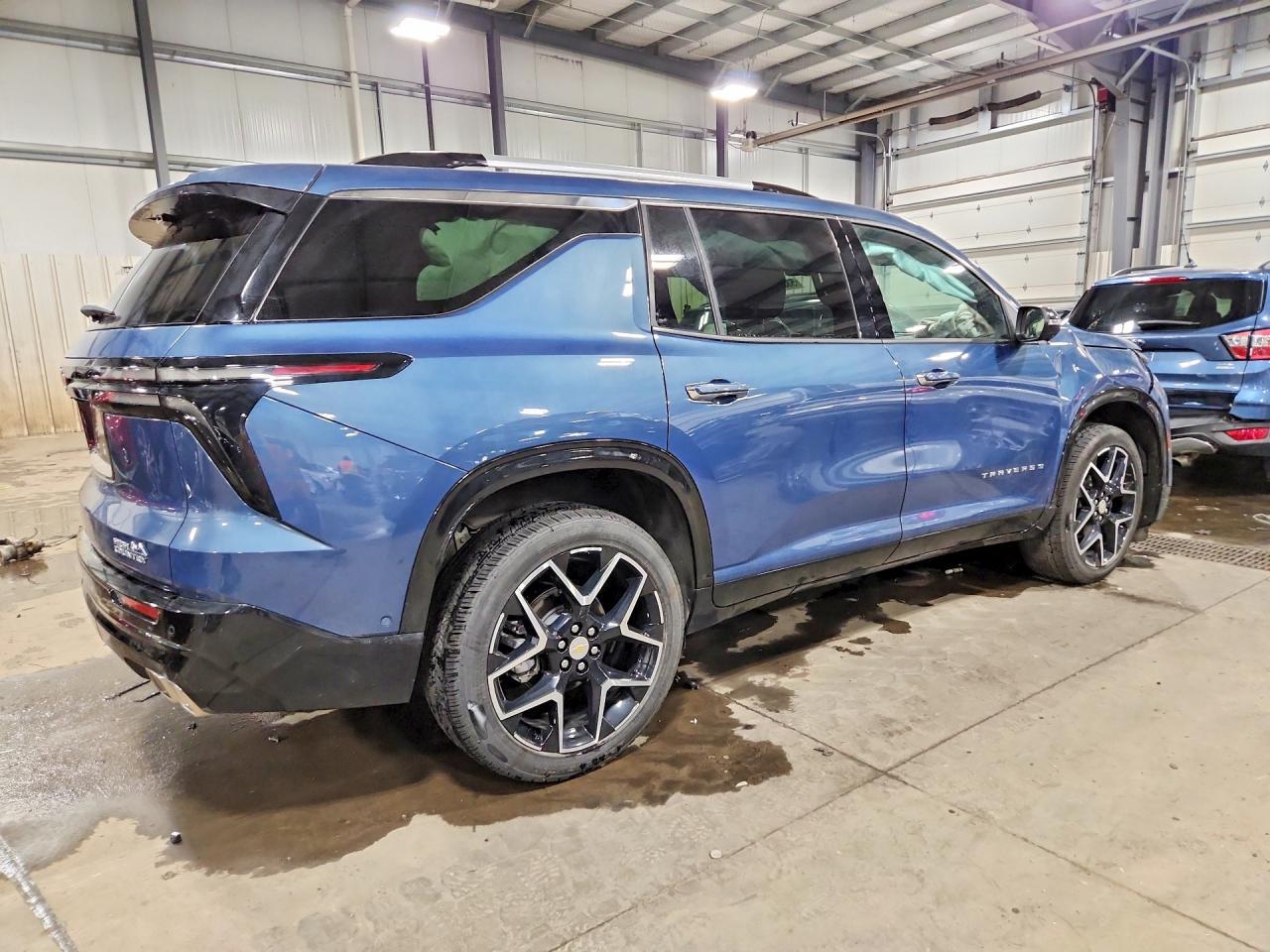 2026 Chevrolet Traverse High Country - Image 3