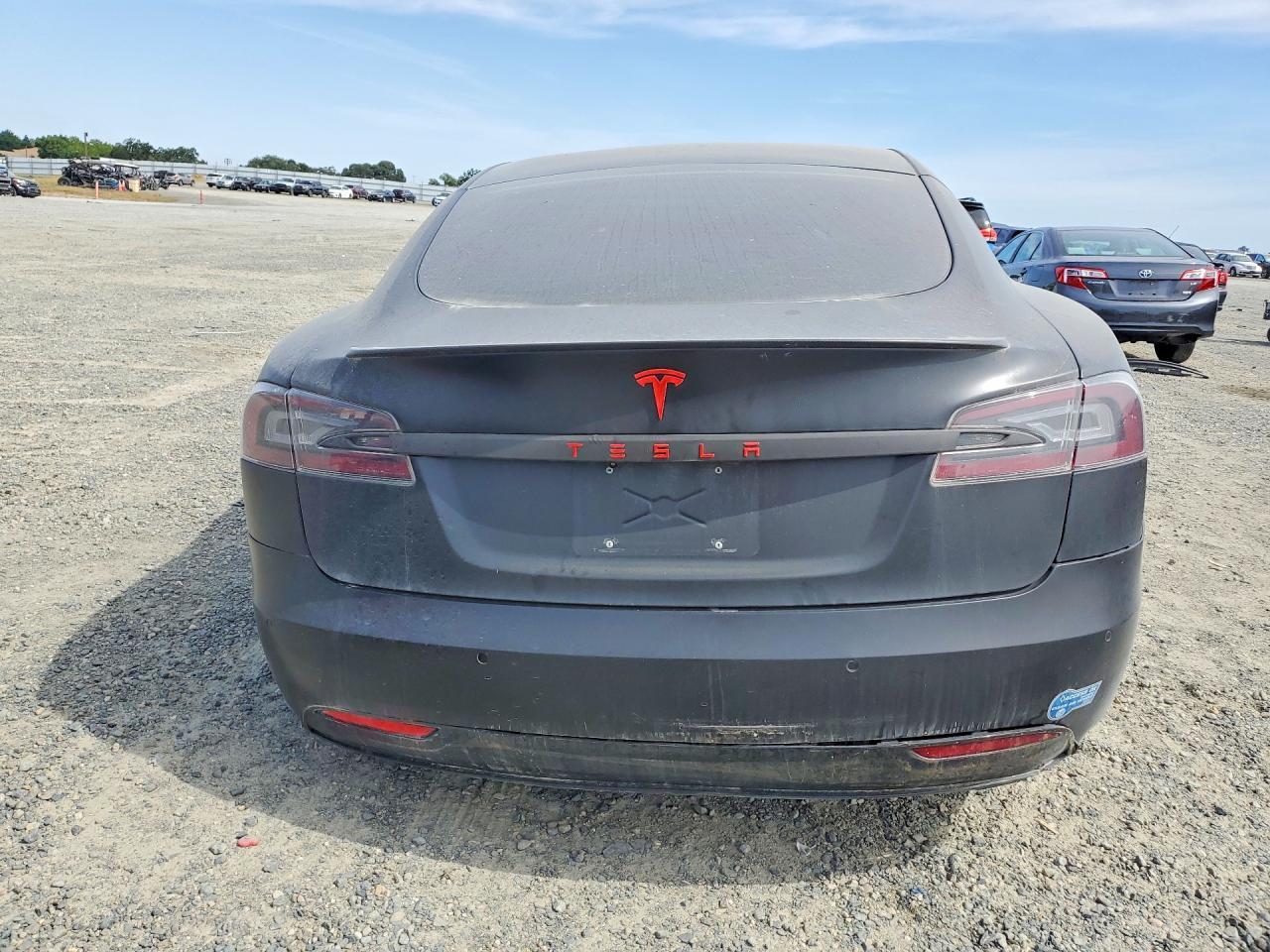2020 Tesla Model S - Фото 6