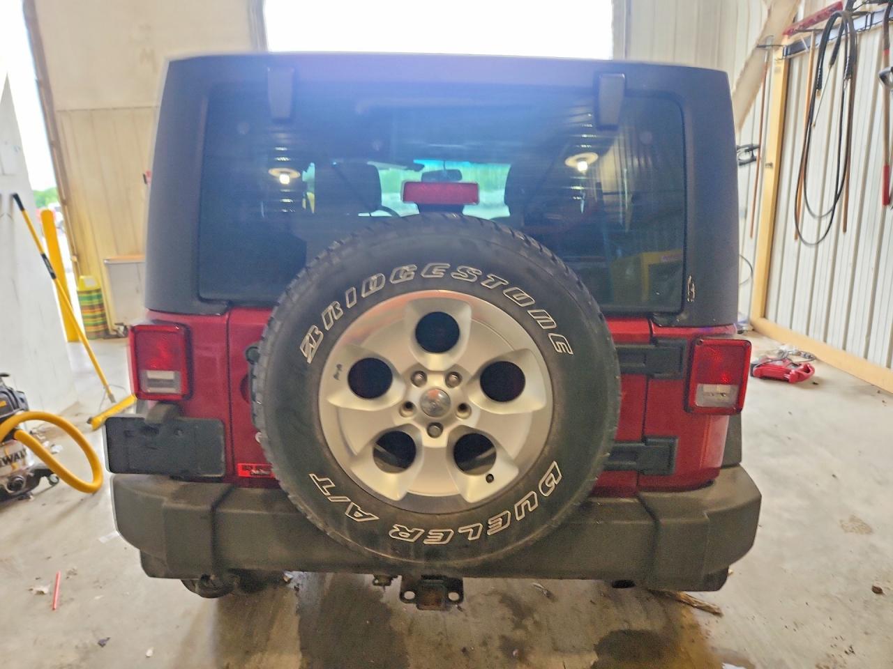 2013 Jeep Wrangler Sport - Фото 6