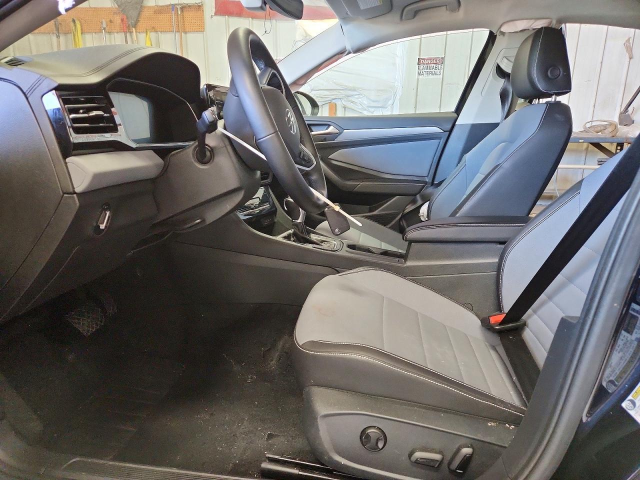 2025 Volkswagen Jetta Se - Фото 7