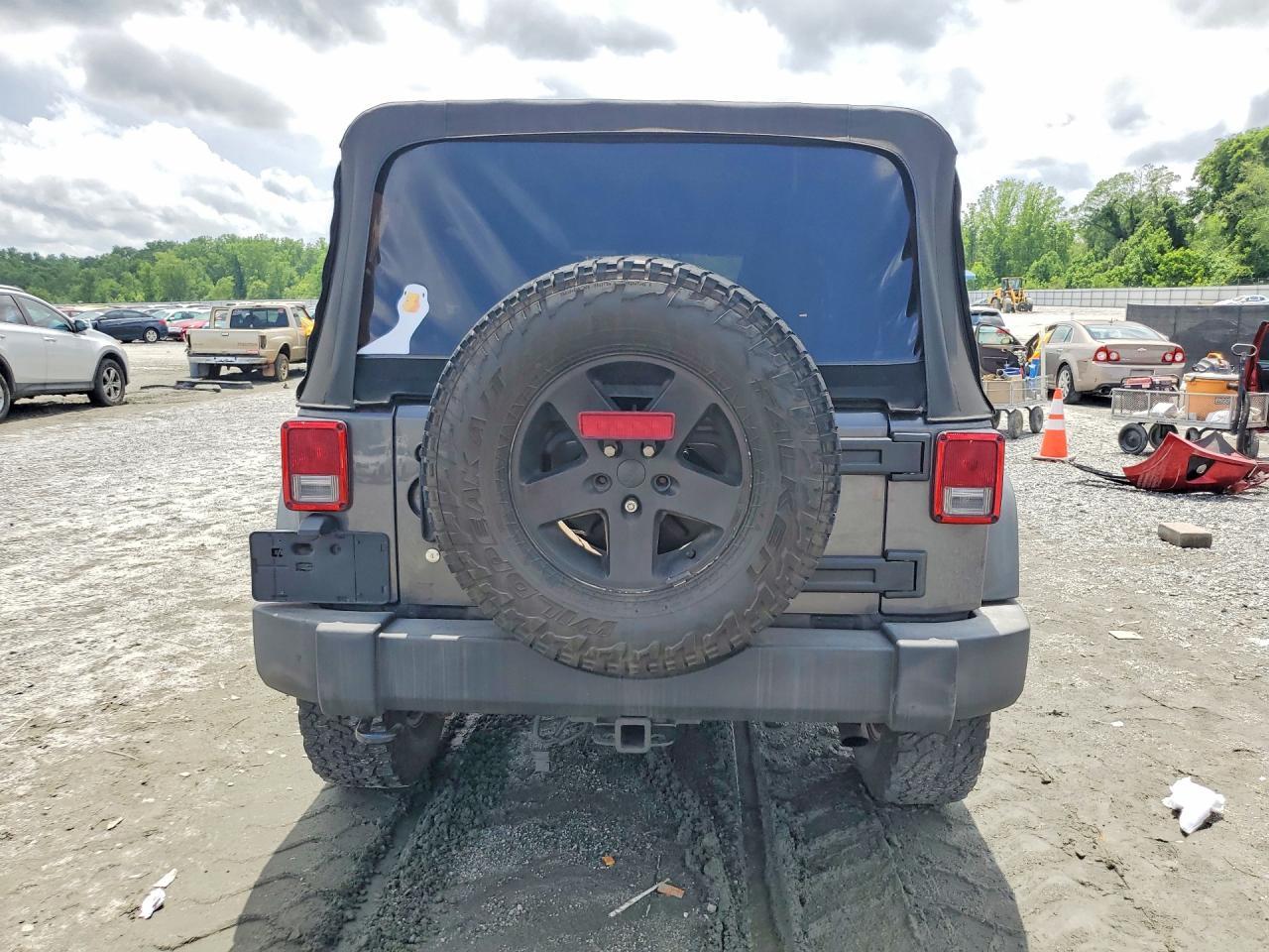 2016 Jeep Wrangler Unlimited Sport - Фото 6