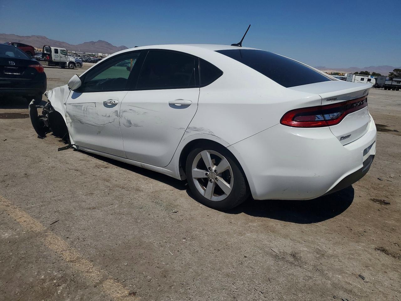 2016 Dodge Dart Sxt - Image 2