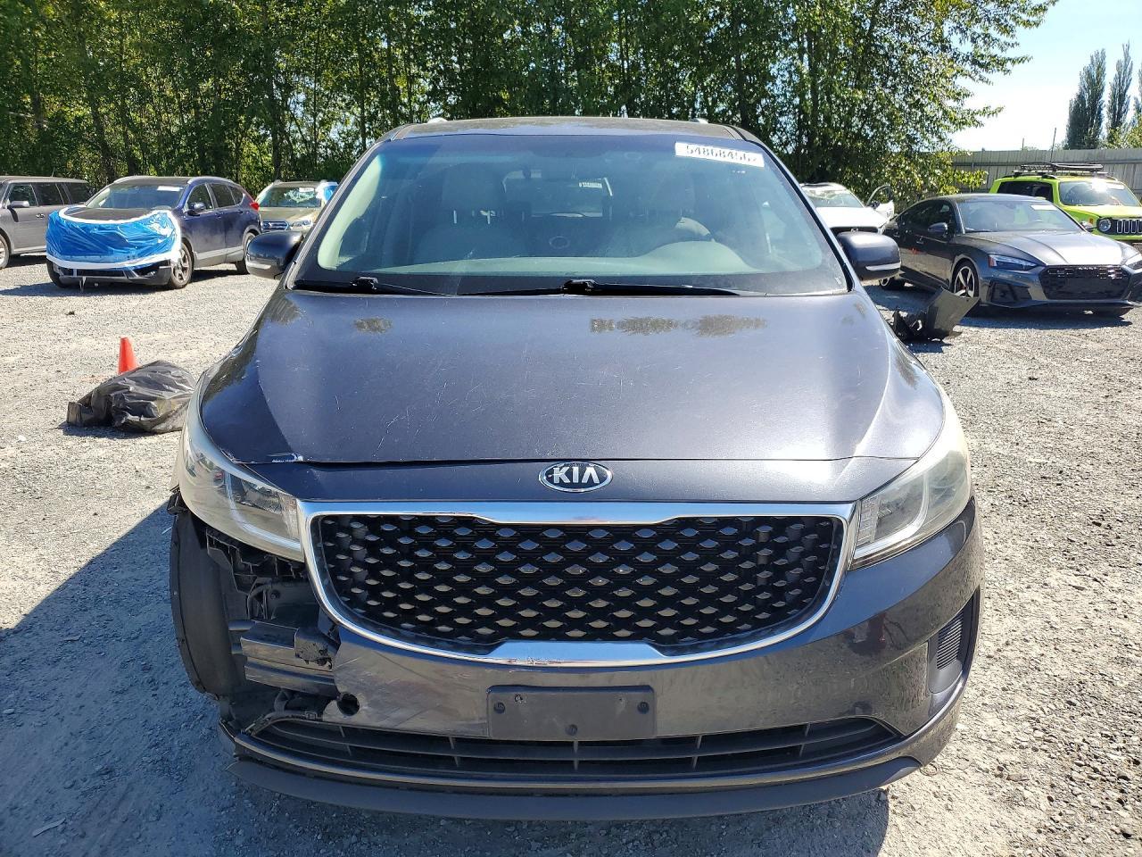 2015 Kia Sedona Lx - Image 5