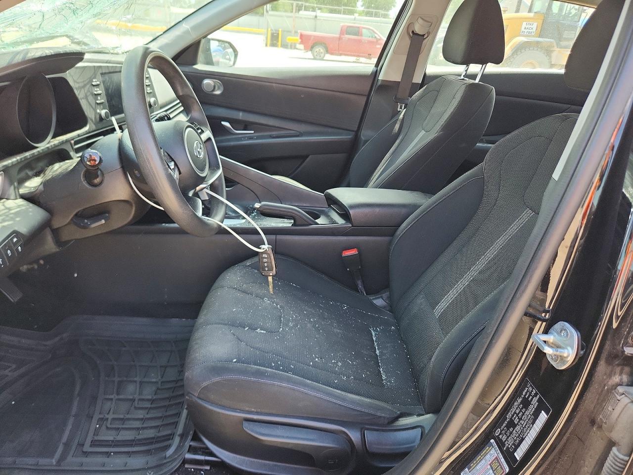 2021 Hyundai Elantra Se - Фото 7