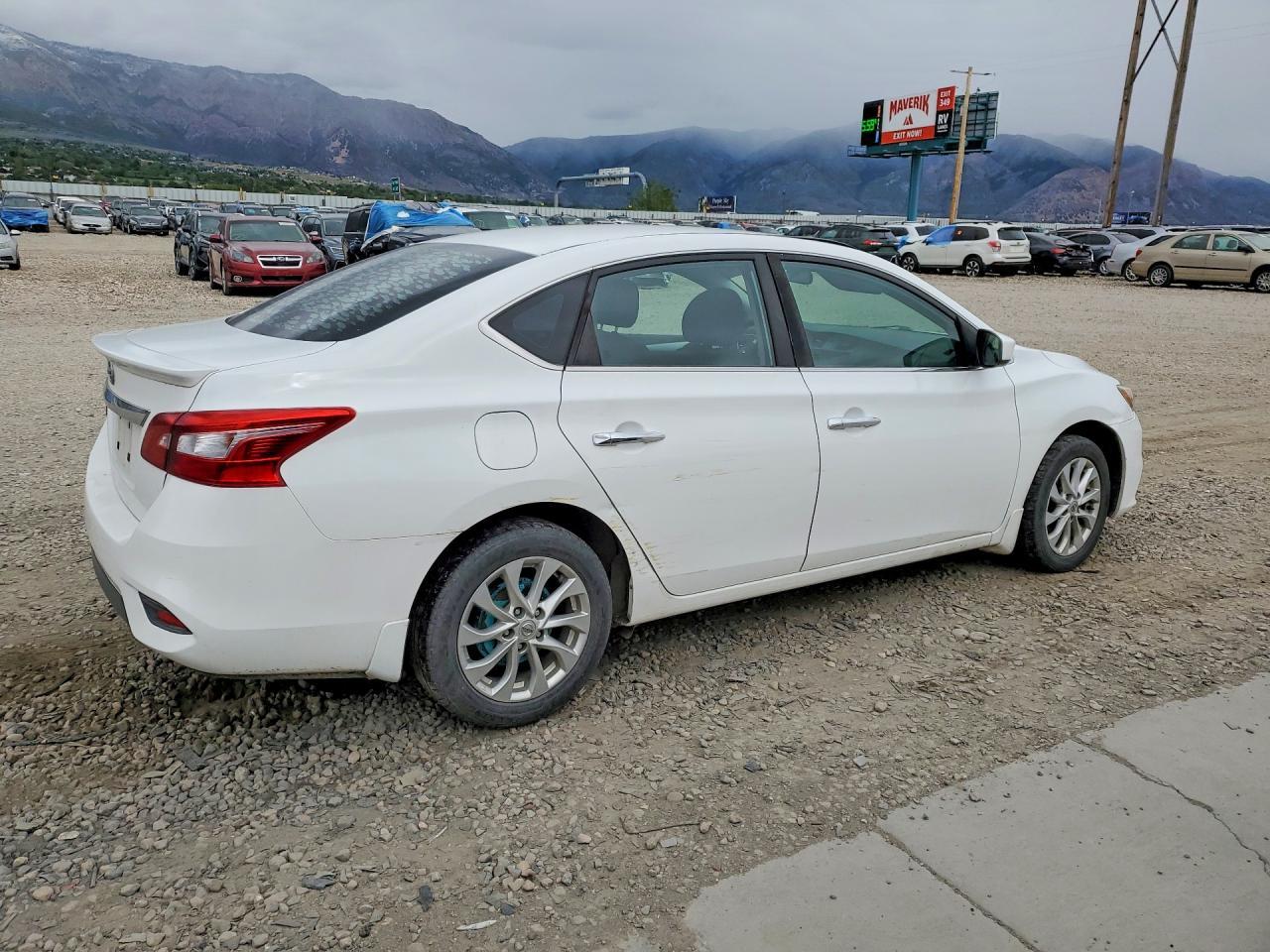 2019 Nissan Sentra S - Image 3