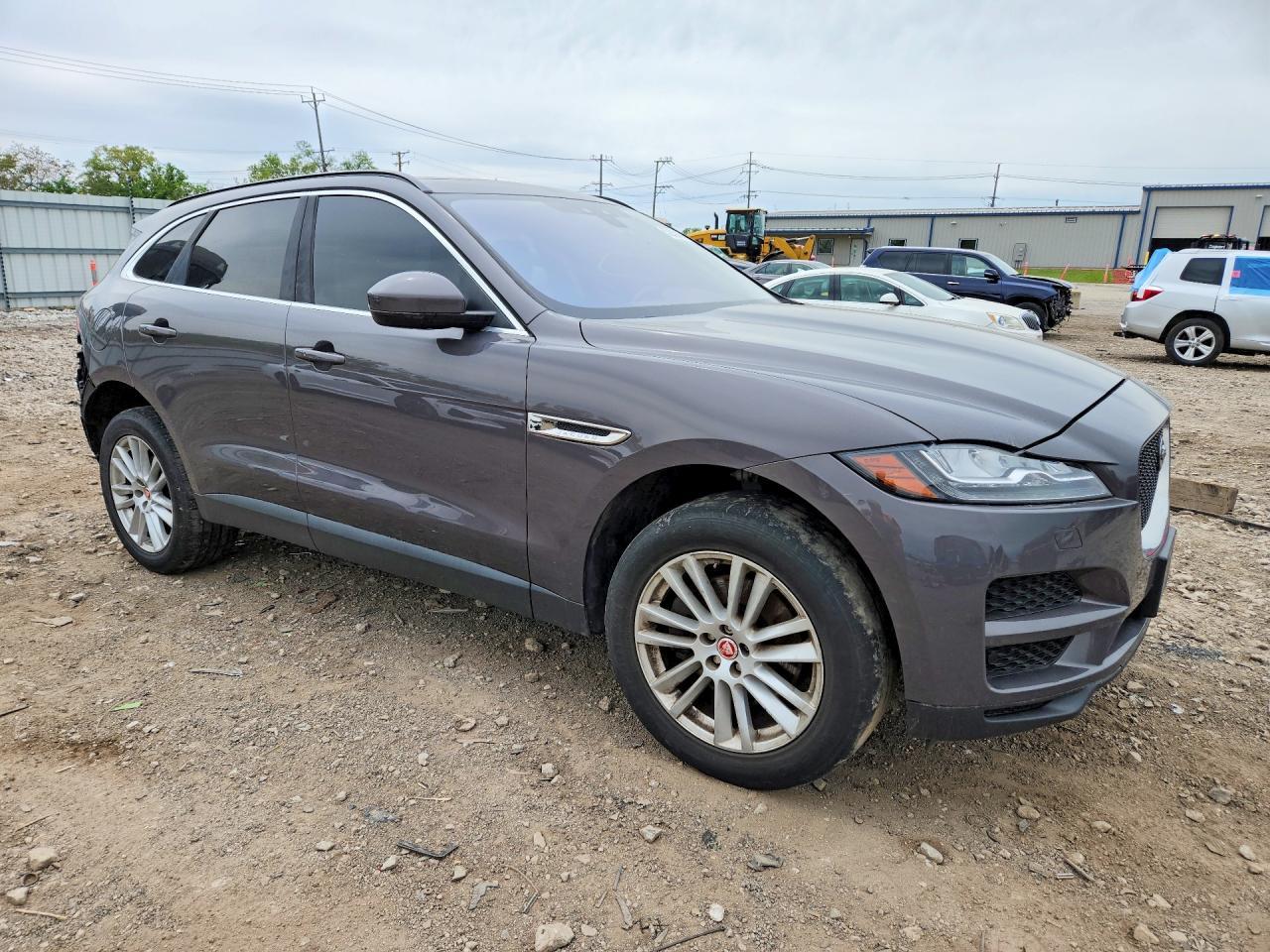 2017 Jaguar F-Pace Prestige - Фото 4