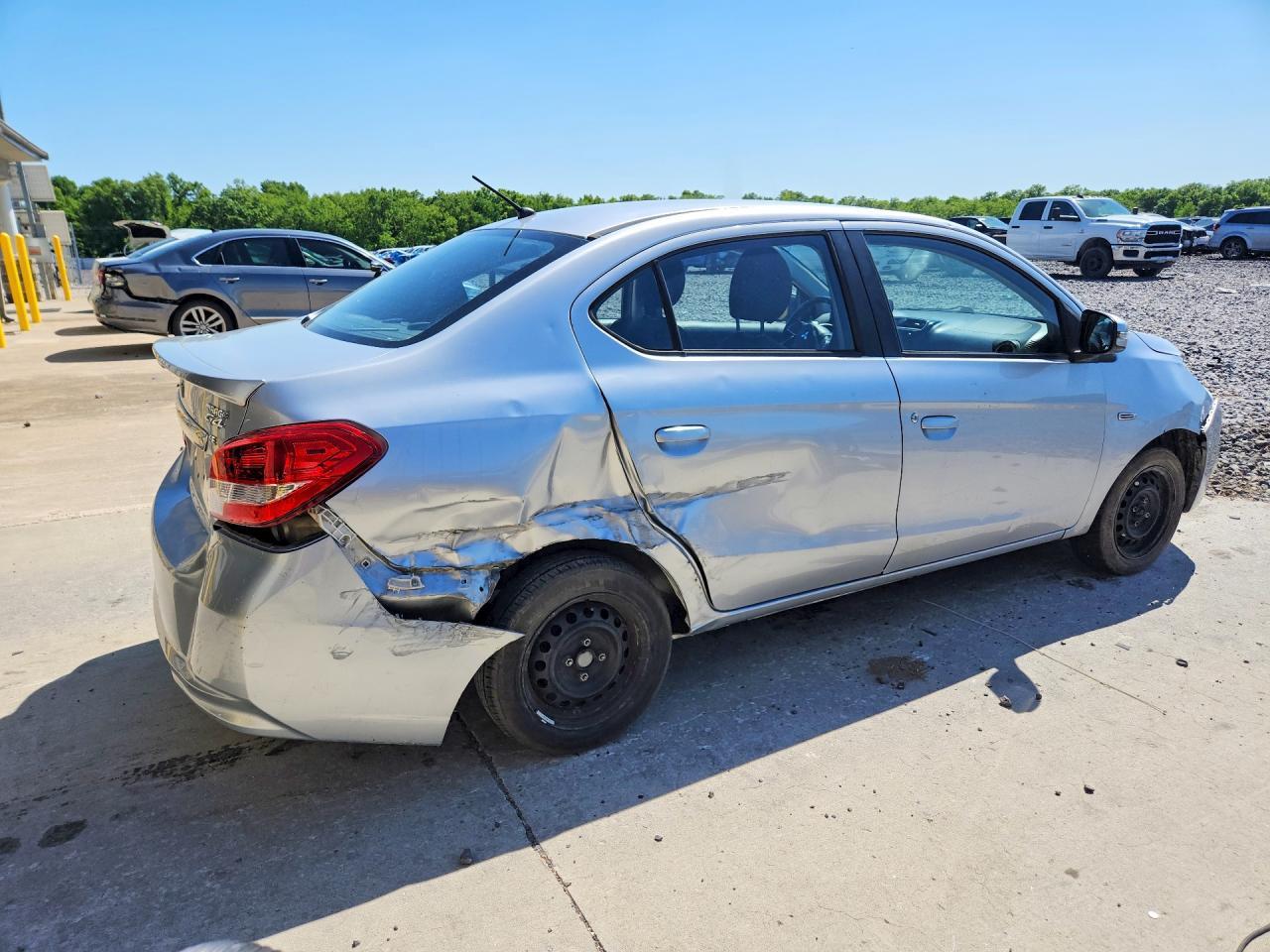 2017 Mitsubishi Mirage - Image 3