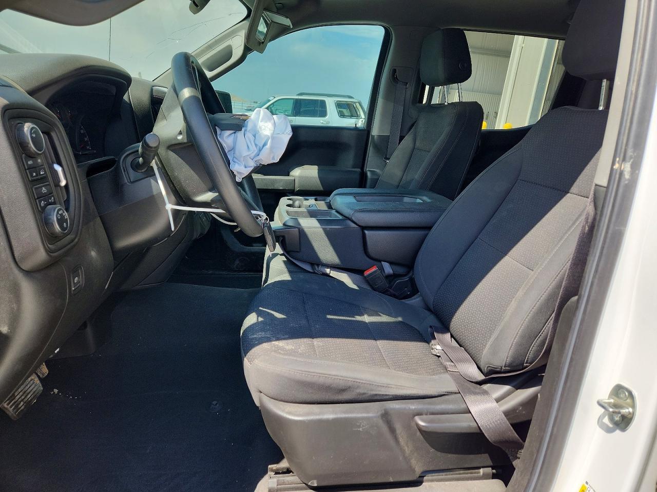 2022 Chevrolet Silverado Ltd K1500 Custom - Фото 7