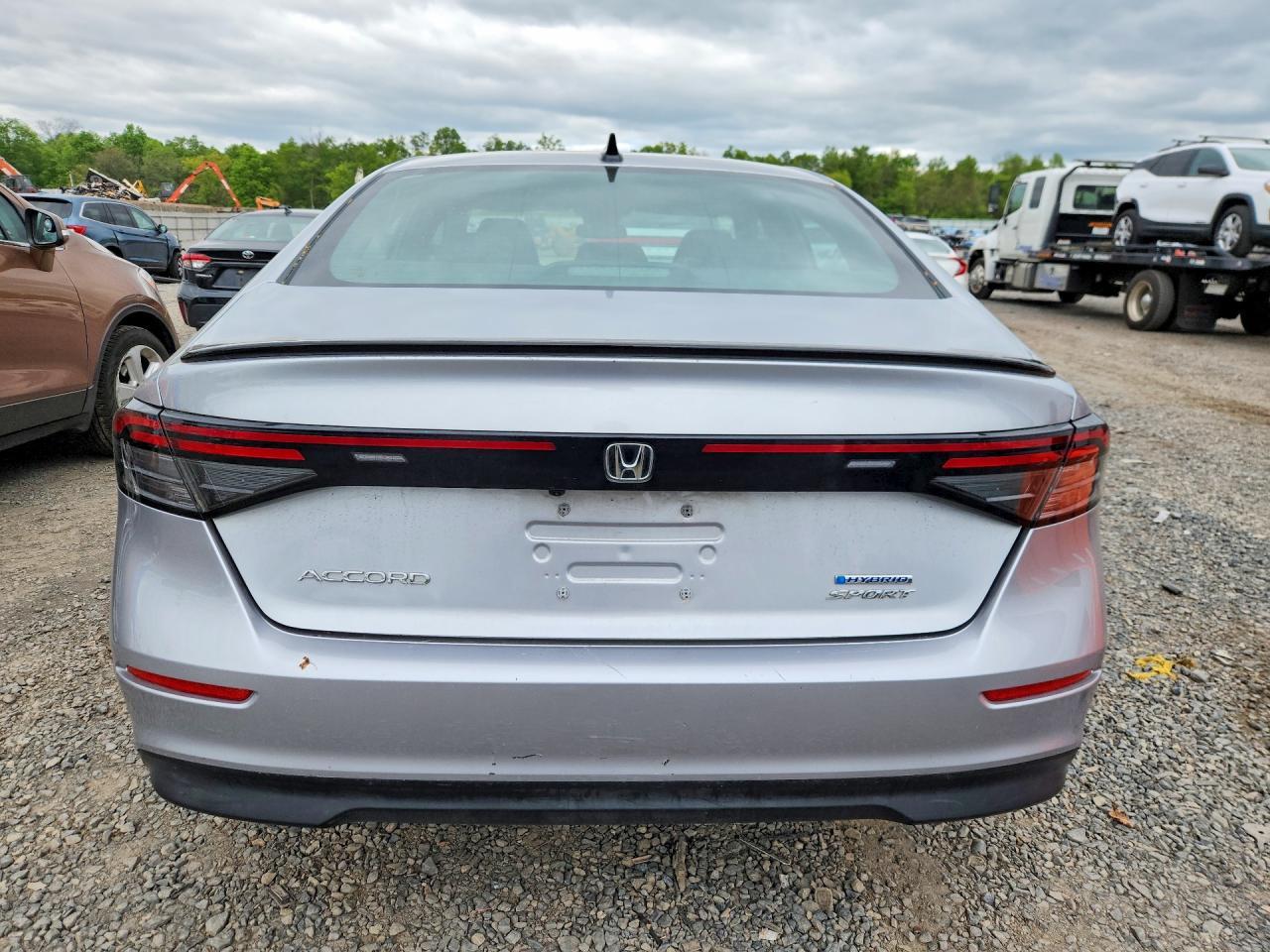 2024 Honda Accord Hybrid Sport - Image 6