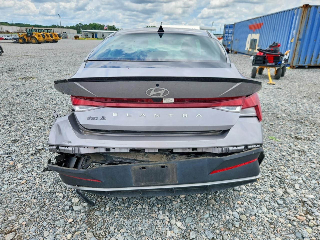 2025 Hyundai Elantra Sel Sport - Image 6