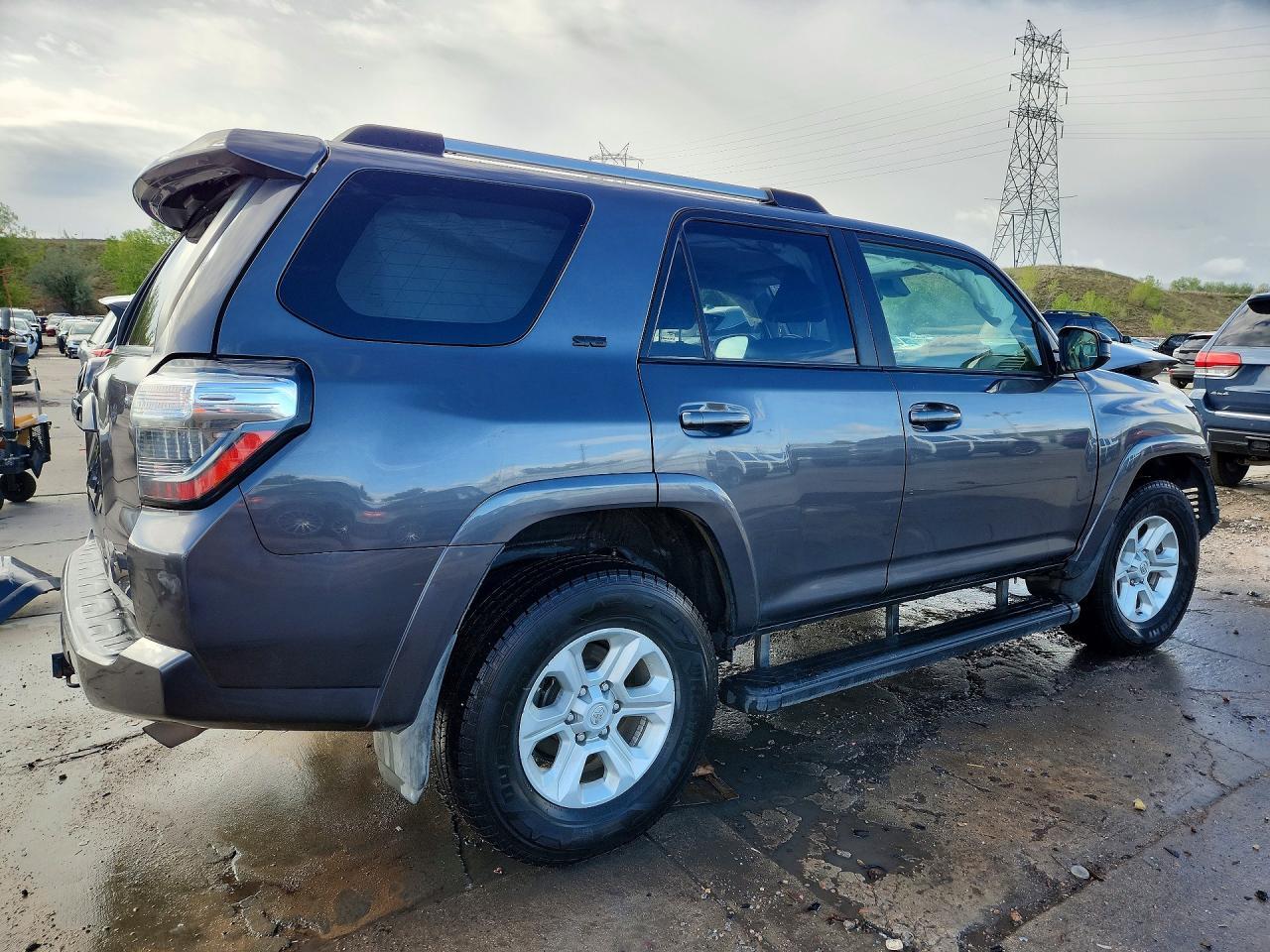 2020 Toyota 4Runner Sr5 - Фото 3