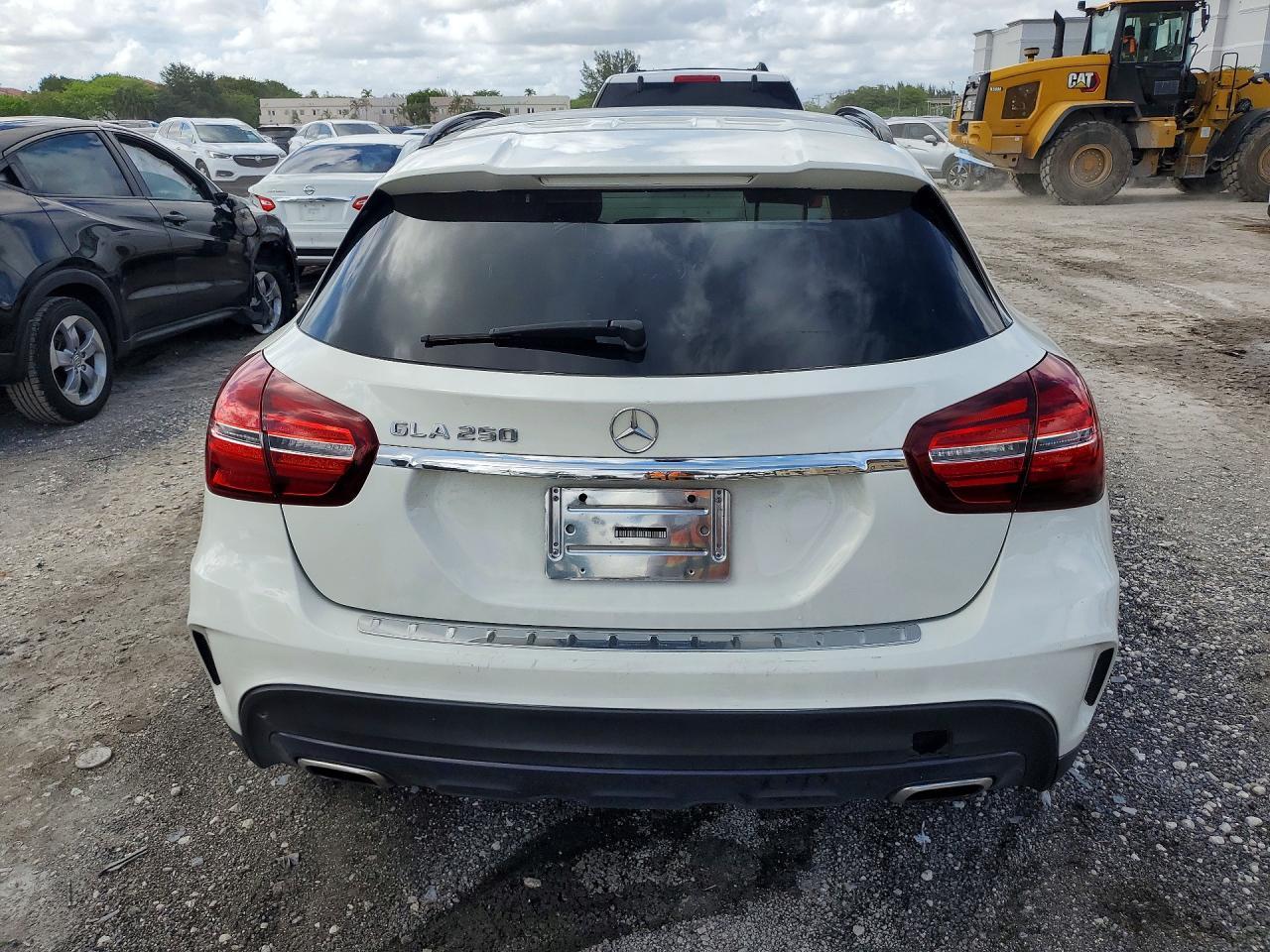 2018 Mercedes-Benz Gla 250 - Image 6
