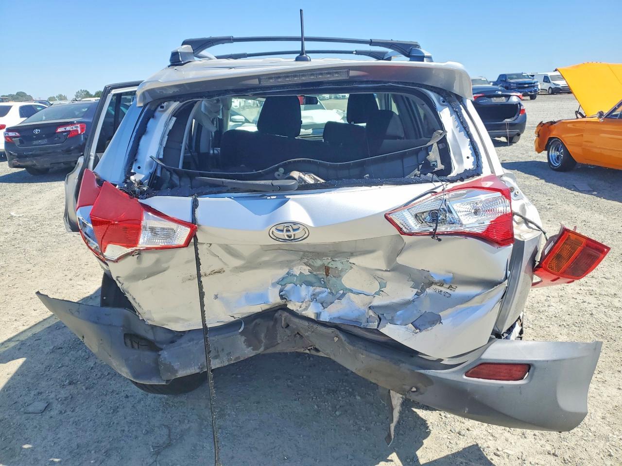 2014 Toyota Rav4 Xle - Image 6
