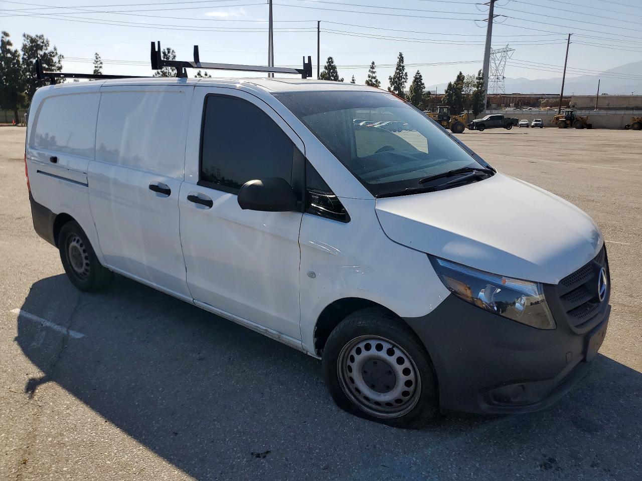 2020 Mercedes-Benz Metris - Фото 4