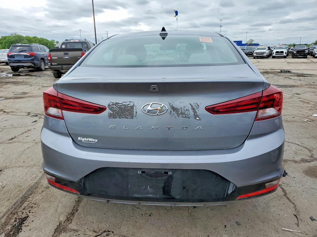2019 Hyundai Elantra Sel - Image 6